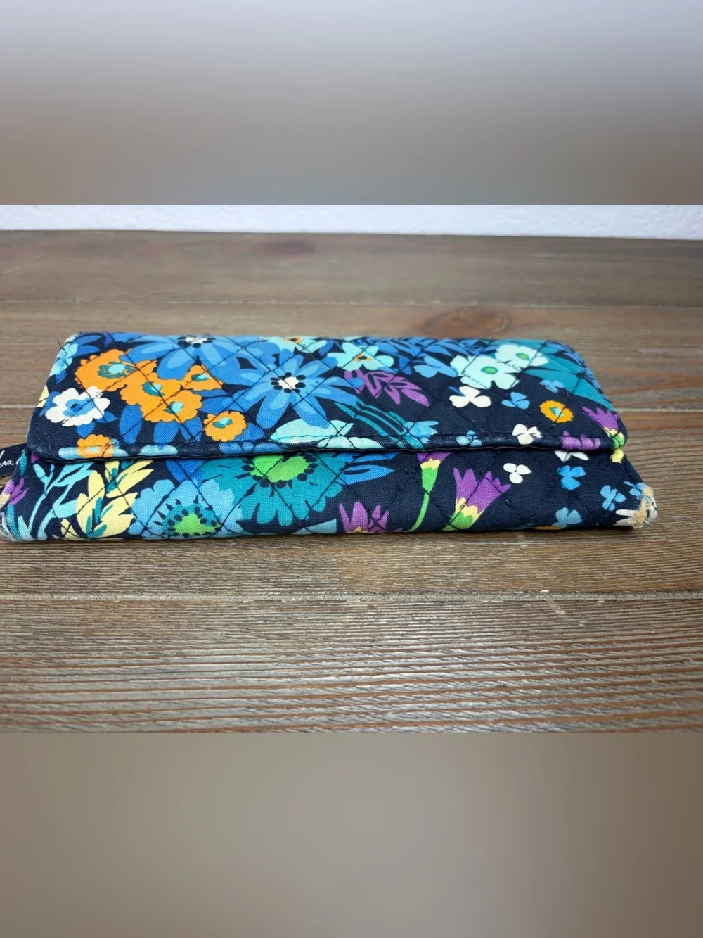 Vera Bradley Midnight Blues Floral Full Size Wallet with Magnetic Closure 8”X4”